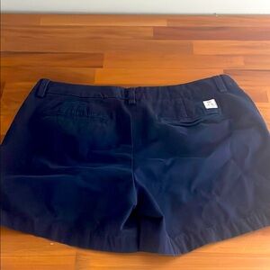 Tommy Hilfiger navy blue chino shorts size 8